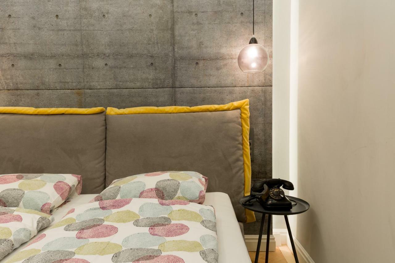 Luxury Twin 1-Bedroom In Kazinczy Street Budapest Exteriör bild