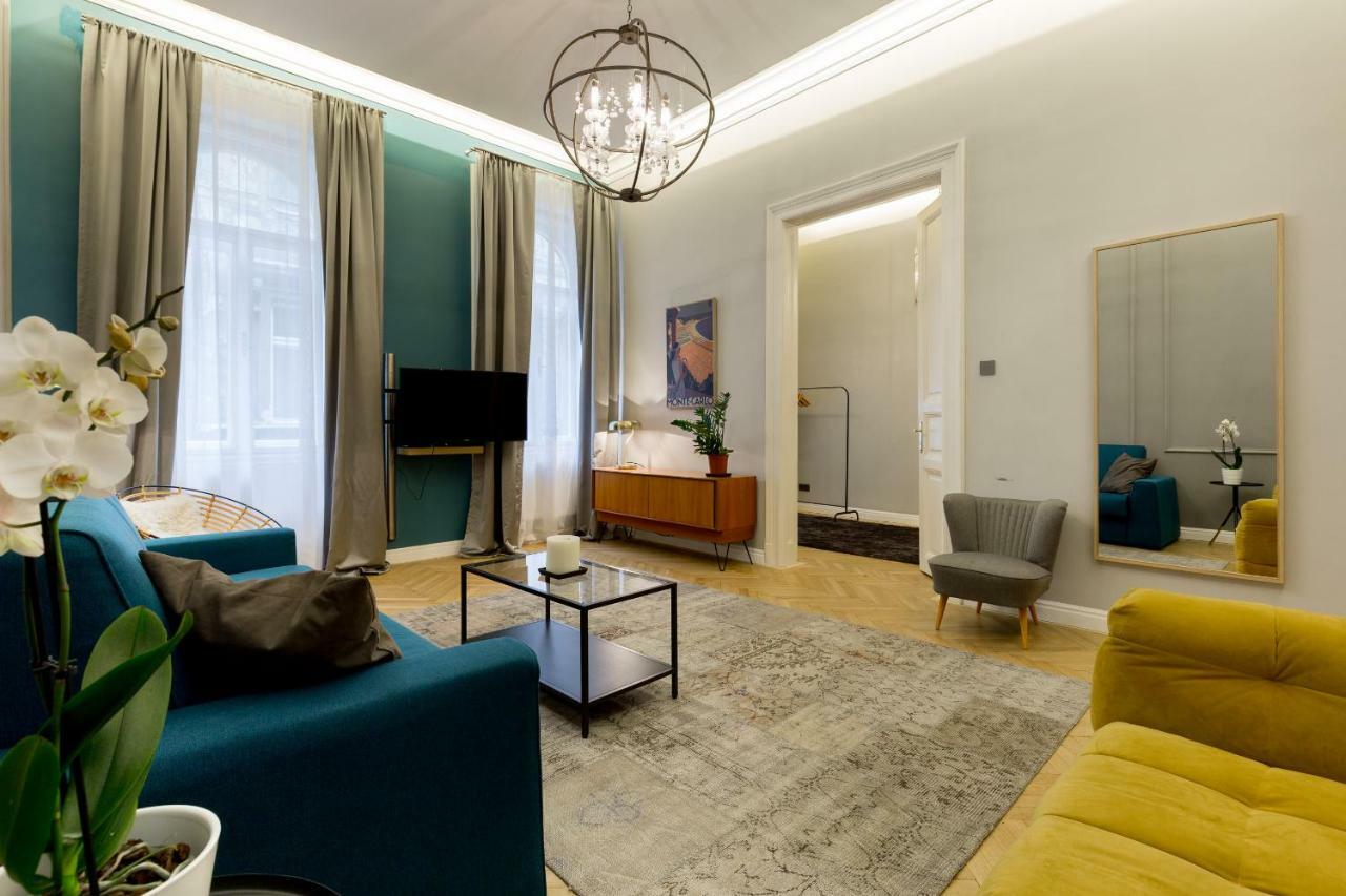 Luxury Twin 1-Bedroom In Kazinczy Street Budapest Exteriör bild
