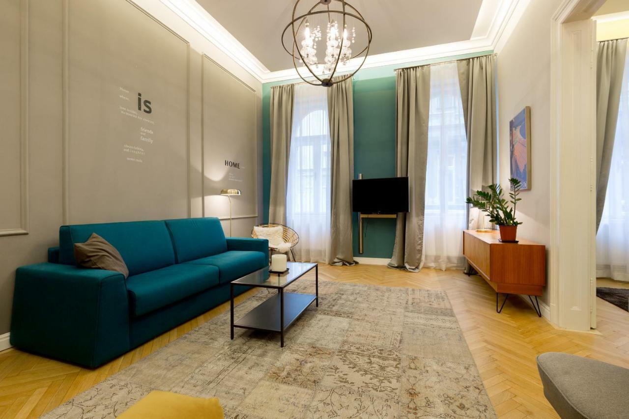Luxury Twin 1-Bedroom In Kazinczy Street Budapest Exteriör bild